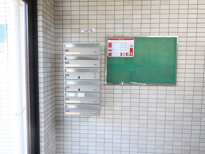 物件外観写真4　(建物設備)