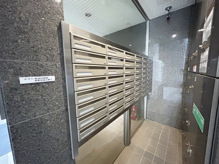 物件外観写真6　(建物設備)