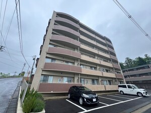 いずみＴｏｗｎＨｉｌｌｓ外観写真