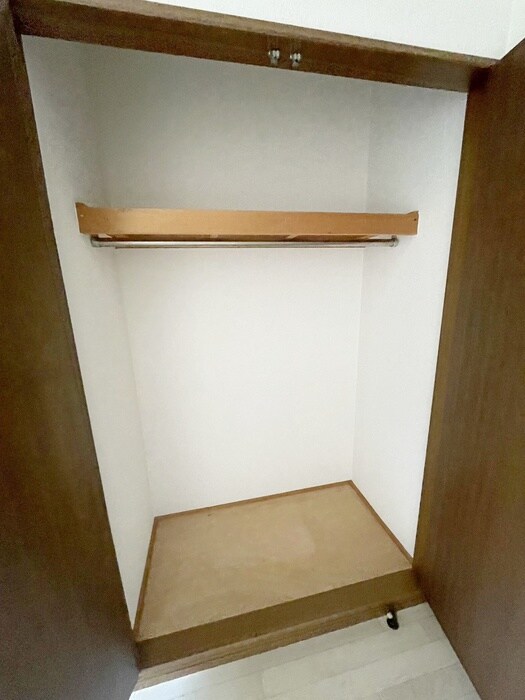 物件内観写真13　(収納)
