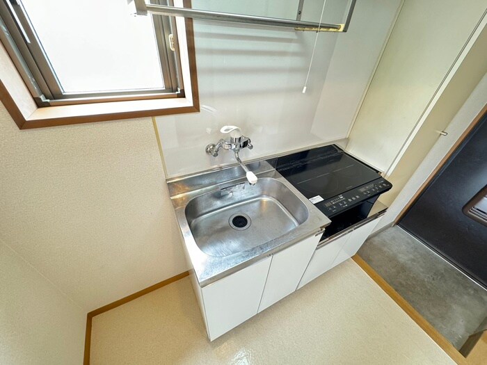 物件内観写真8　(キッチン)