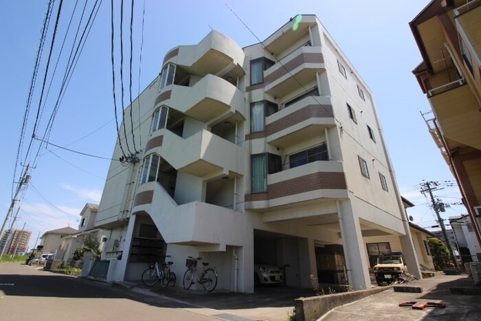 物件外観写真5　(エントランス部分)