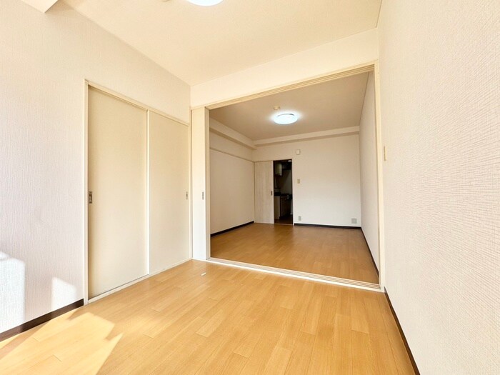 物件内観写真9　(居室)