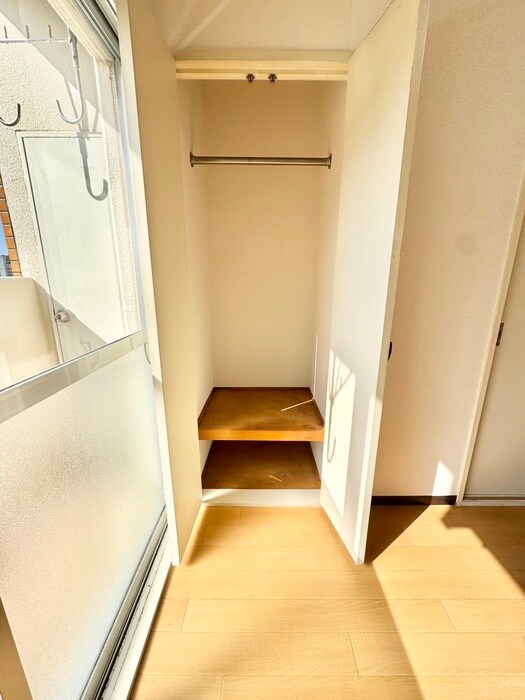 物件内観写真21　(収納)