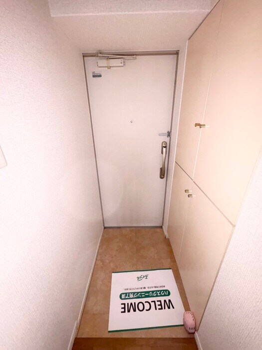 物件内観写真20　(玄関)
