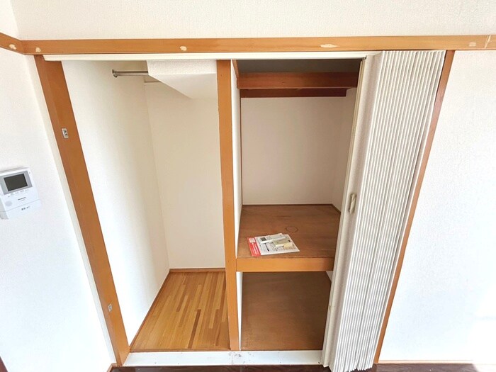 物件内観写真12　(収納)