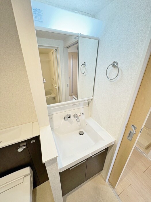 物件内観写真10　(洗面)