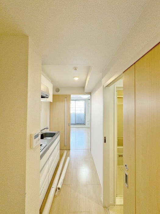 物件内観写真15　(廊下)