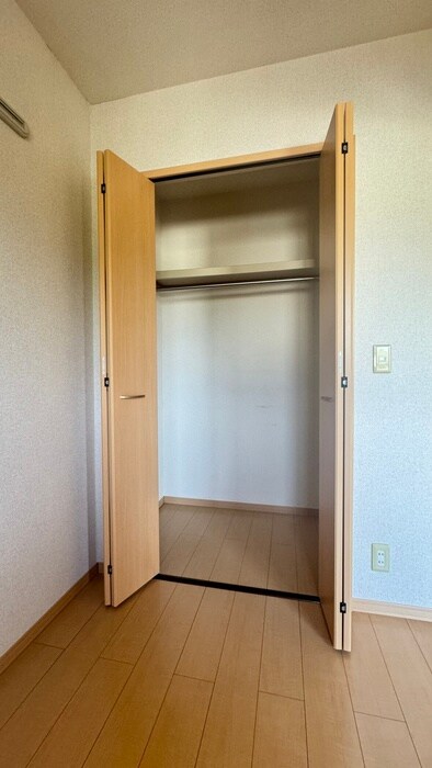 物件内観写真13　(収納)