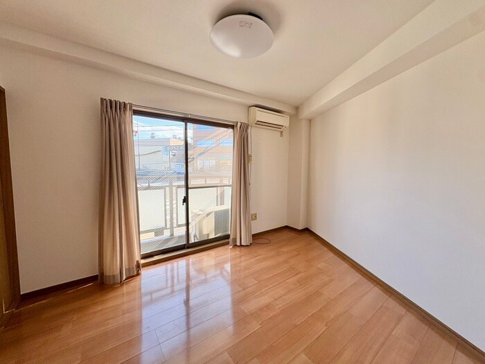 物件内観写真17　(居室)