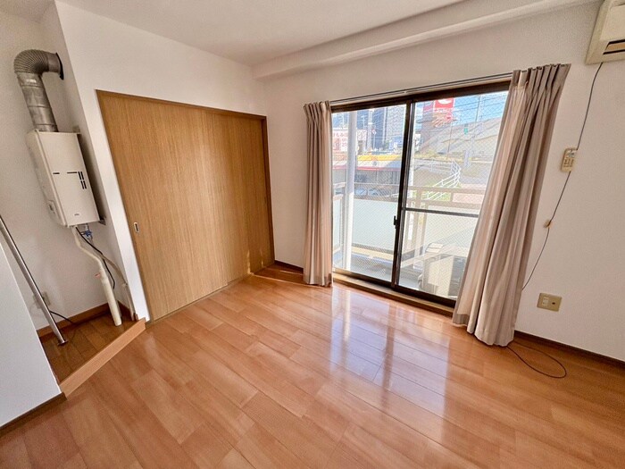 物件内観写真18　(居室)