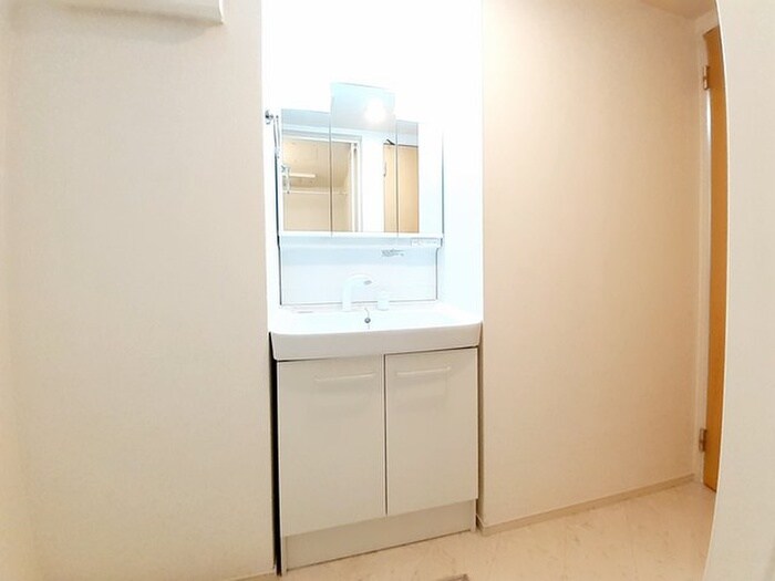 物件内観写真6　(洗面)