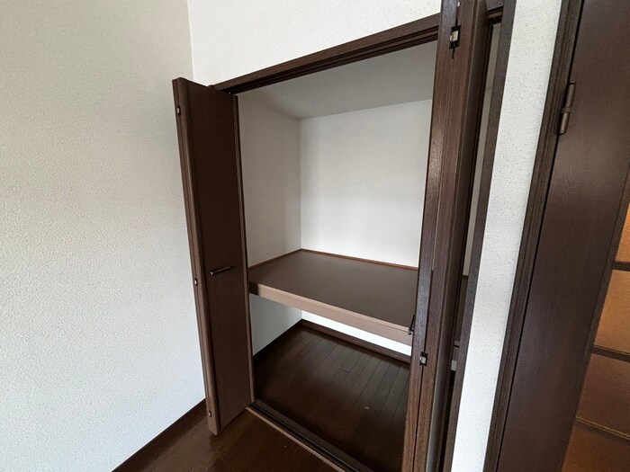 物件内観写真14　(収納)