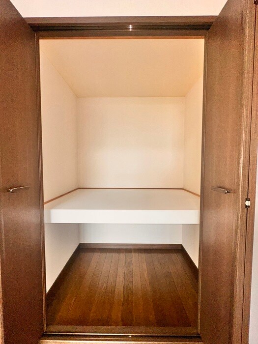 物件内観写真15　(収納)