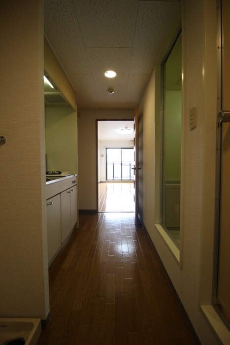 物件内観写真22　(廊下)