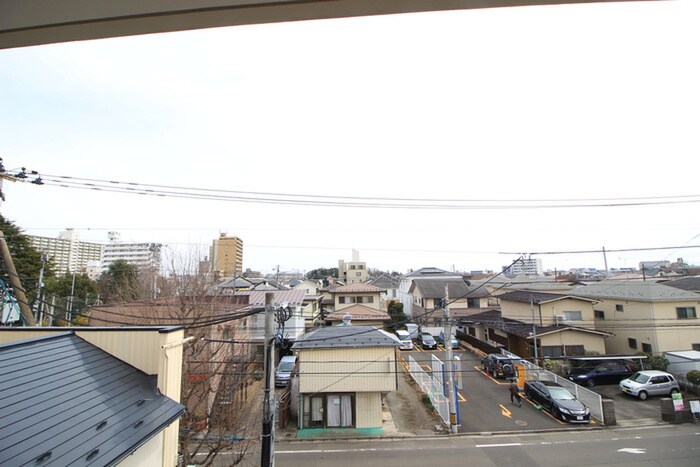 物件内観写真16　(室内からの展望)