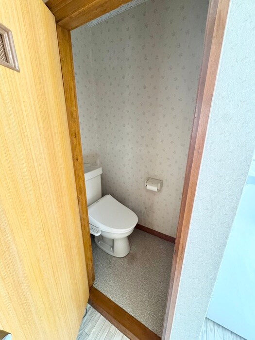 物件内観写真14　(トイレ)