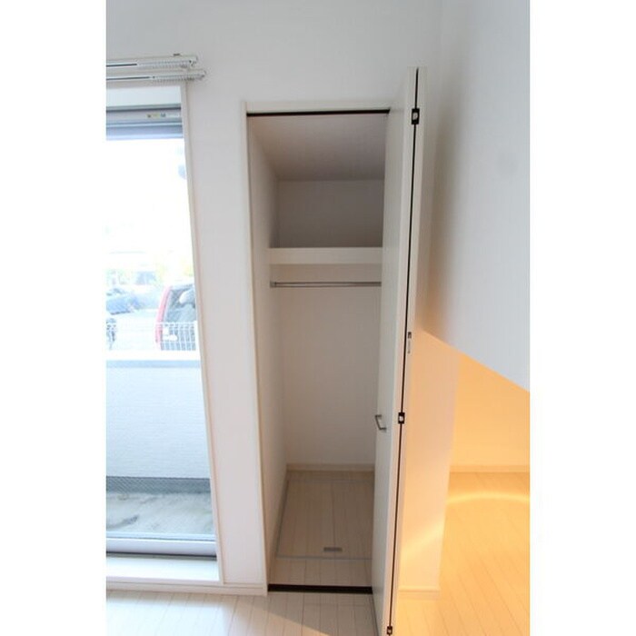 物件内観写真10　(収納)