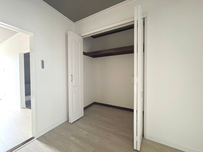 物件内観写真10　(収納)