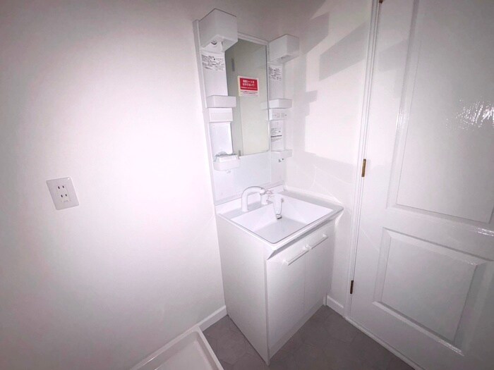 物件内観写真14　(洗面)