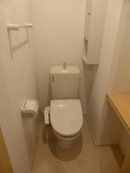 物件内観写真12　(トイレ)