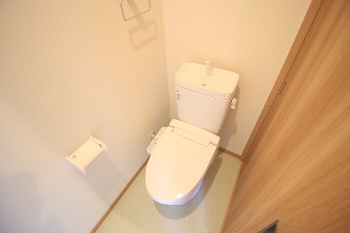 物件内観写真10　(トイレ)