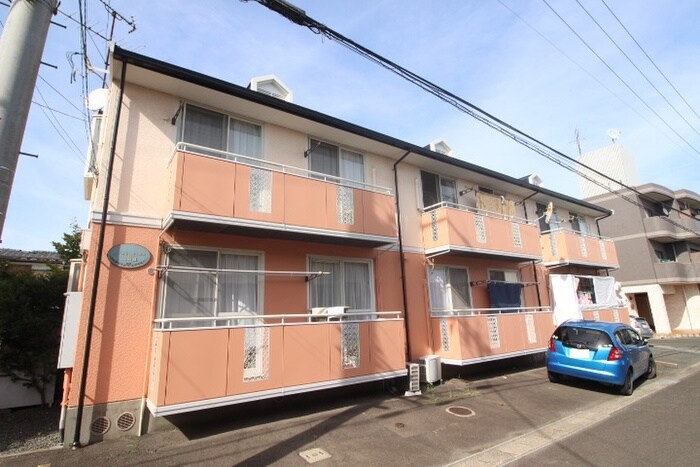 グランドールミウラ二番館の物件外観写真