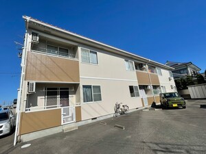 グランドールミウラＪ棟外観写真