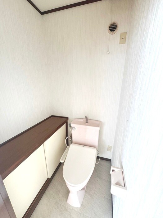 物件内観写真13　(トイレ)