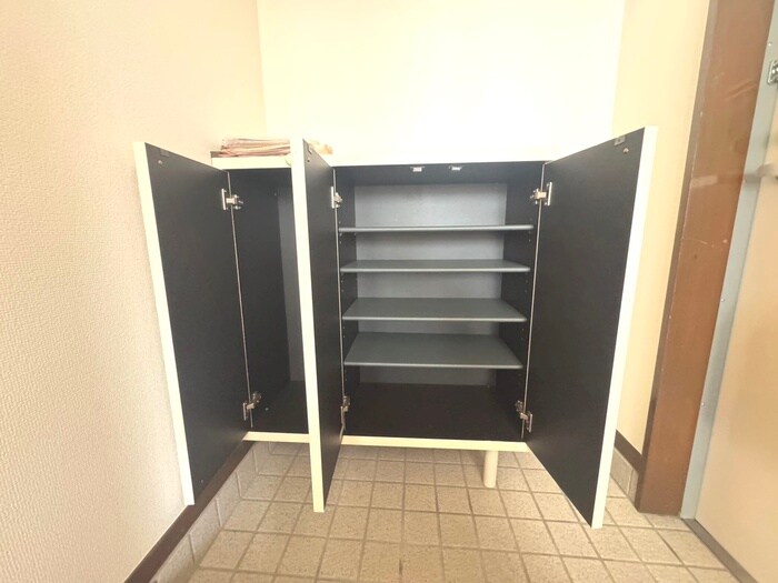 物件内観写真19　(靴箱)