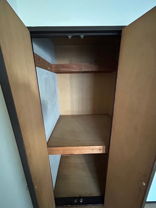 物件内観写真13　(収納)