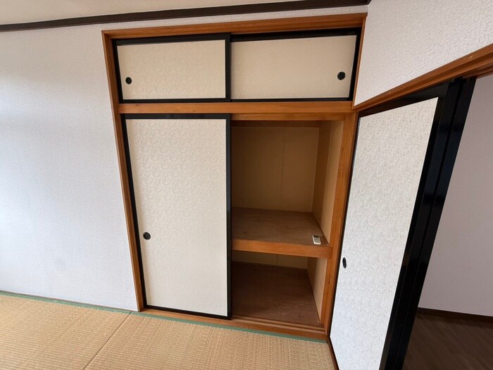 物件内観写真9　(収納)