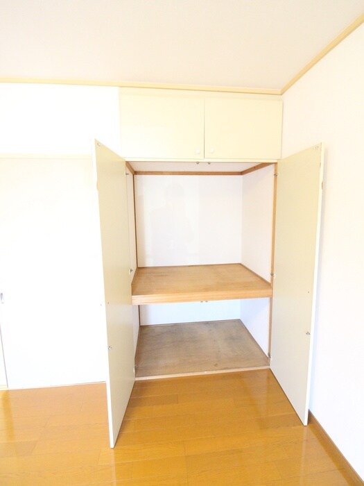 物件内観写真9　(収納)