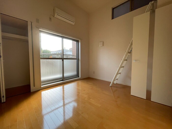 物件内観写真7　(居室)