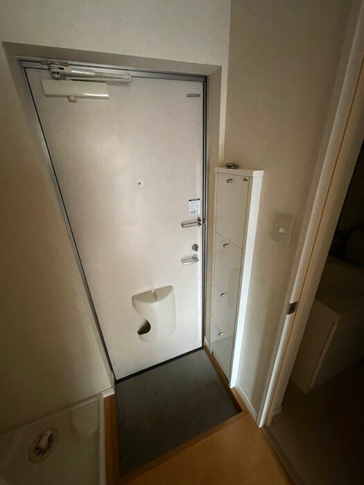 物件内観写真19　(玄関)