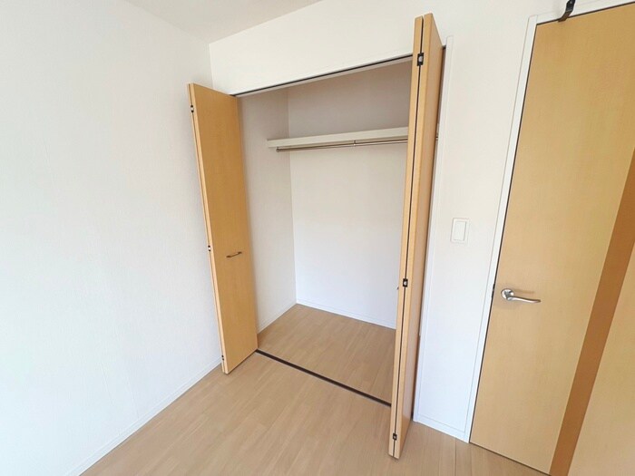 物件内観写真11　(収納)
