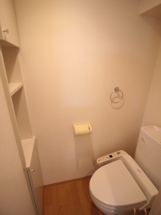 物件内観写真13　(トイレ)