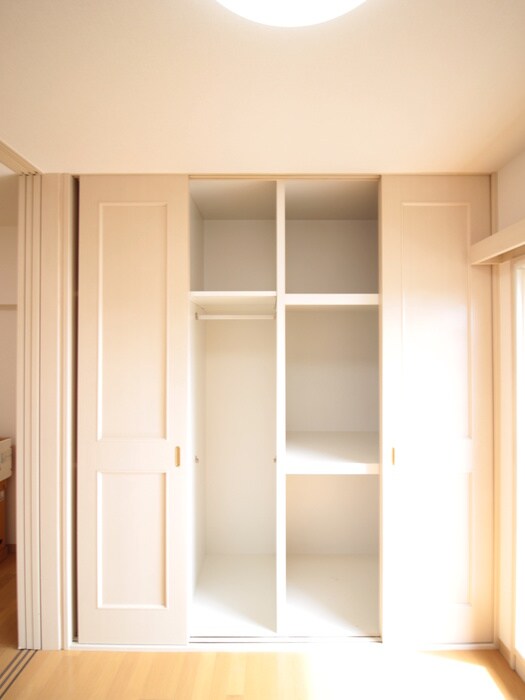 物件内観写真17　(収納)