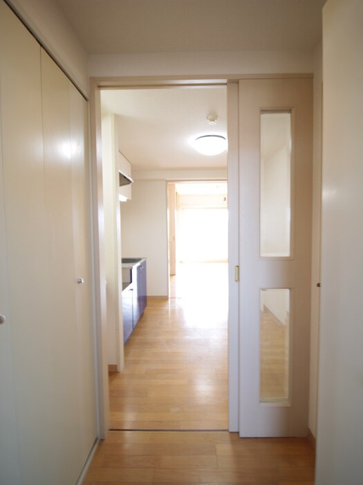物件内観写真22　(廊下)
