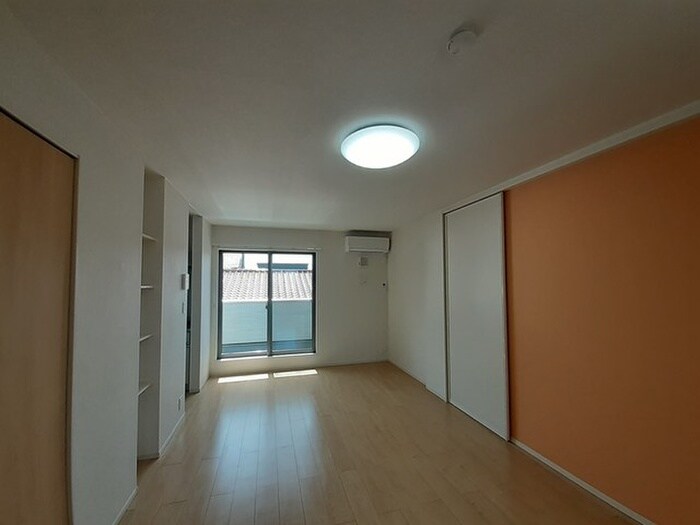 物件内観写真6　(居室)