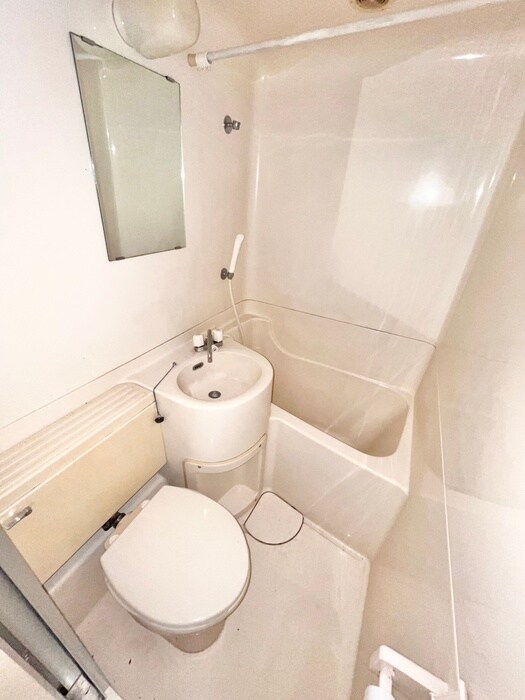 物件内観写真12　(トイレ)