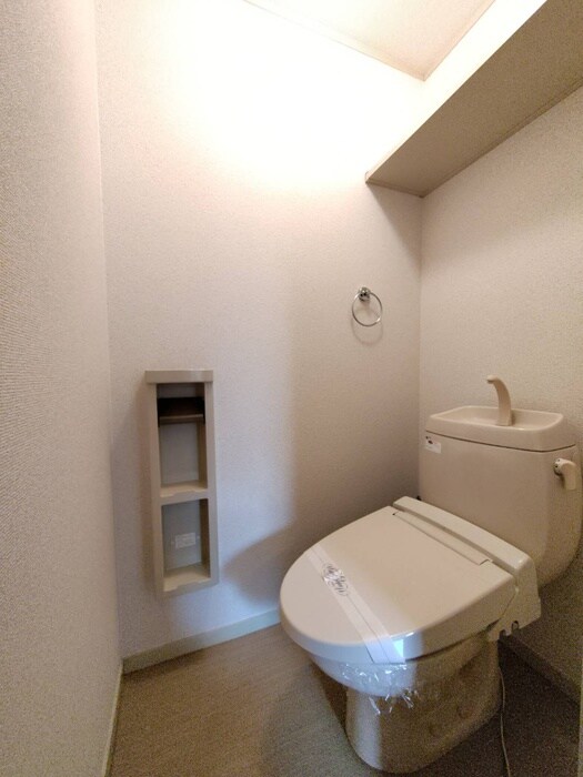 物件内観写真14　(トイレ)