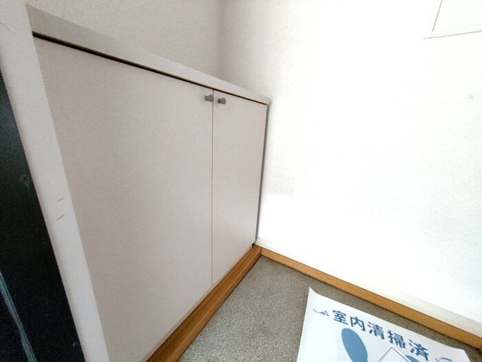 物件内観写真19　(靴箱)