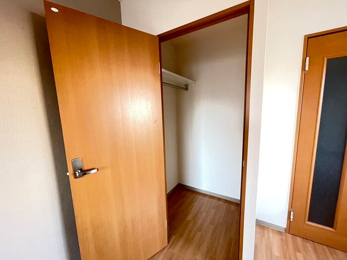 物件内観写真11　(収納)