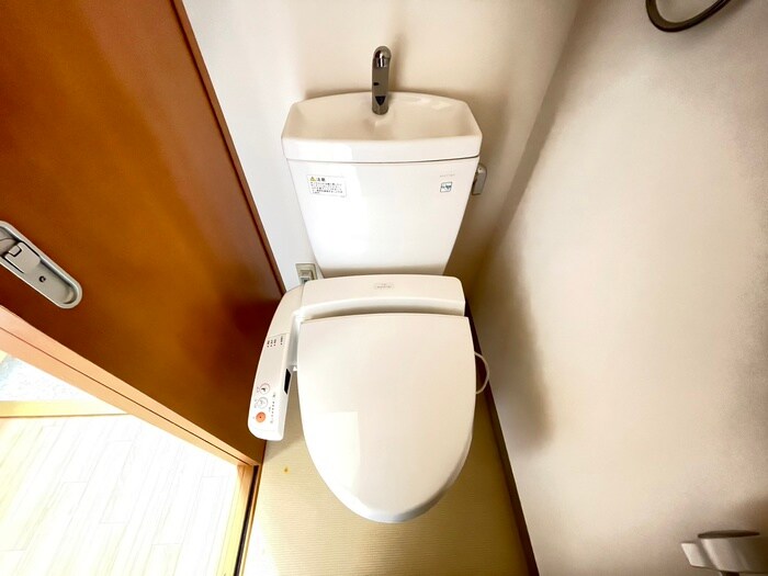 物件内観写真13　(トイレ)