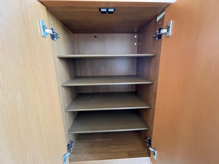 物件内観写真15　(靴箱)