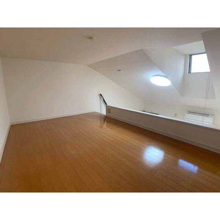 物件内観写真14　(ロフト)