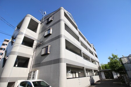 グランシャルマン通町外観写真