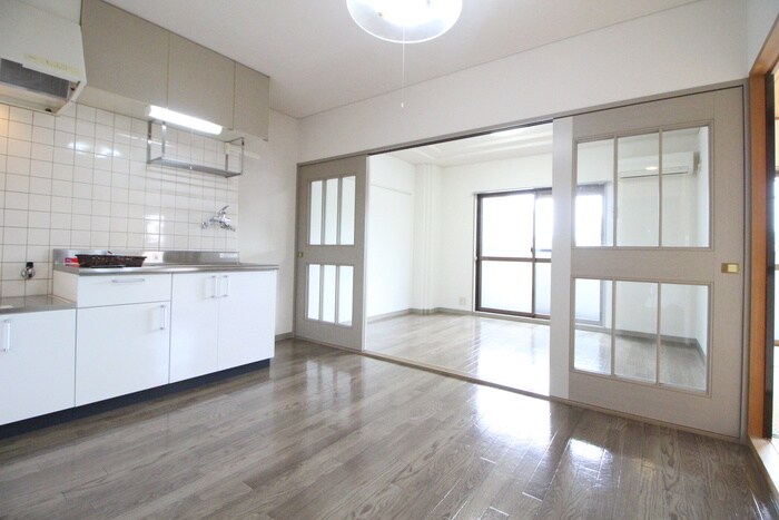 物件内観写真9　(居室)