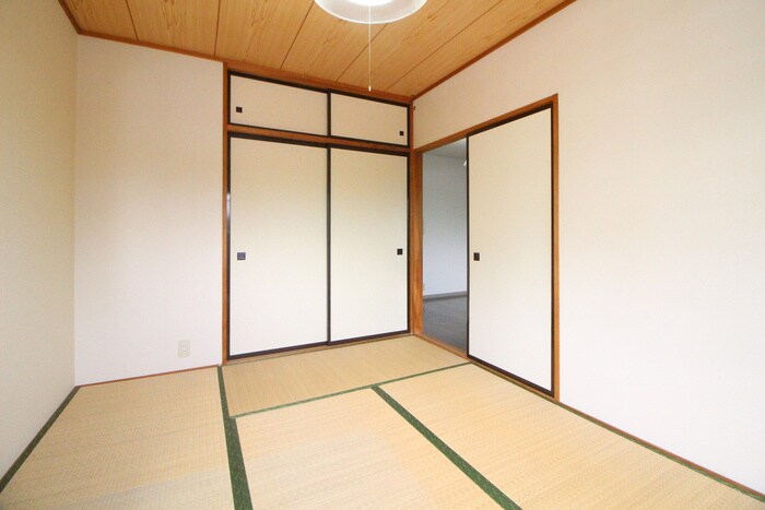 物件内観写真11　(居室)